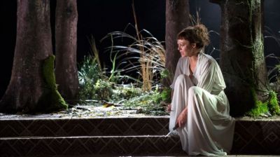 medea62.jpg
